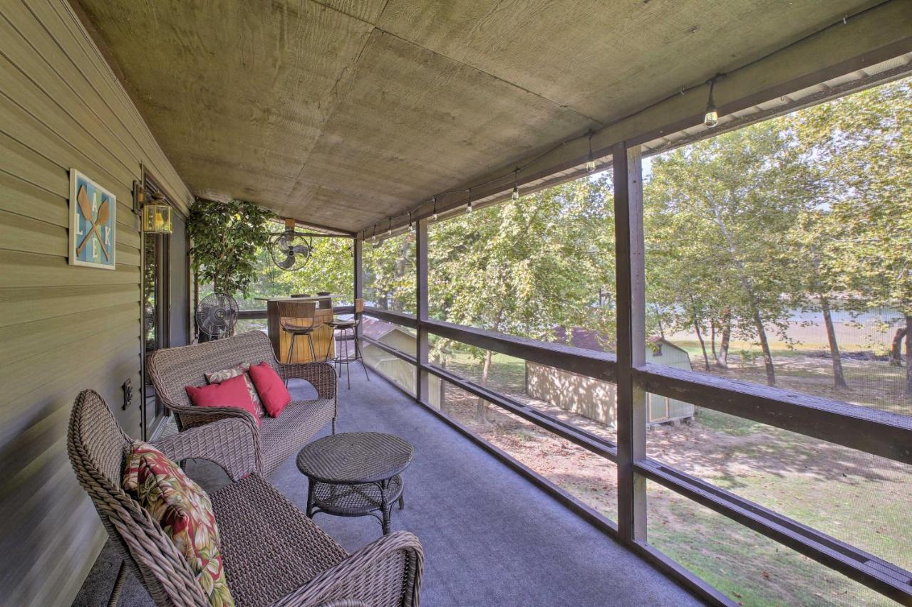 Lakefront Table Rock Home With Fire Pit! Golden Exterior photo