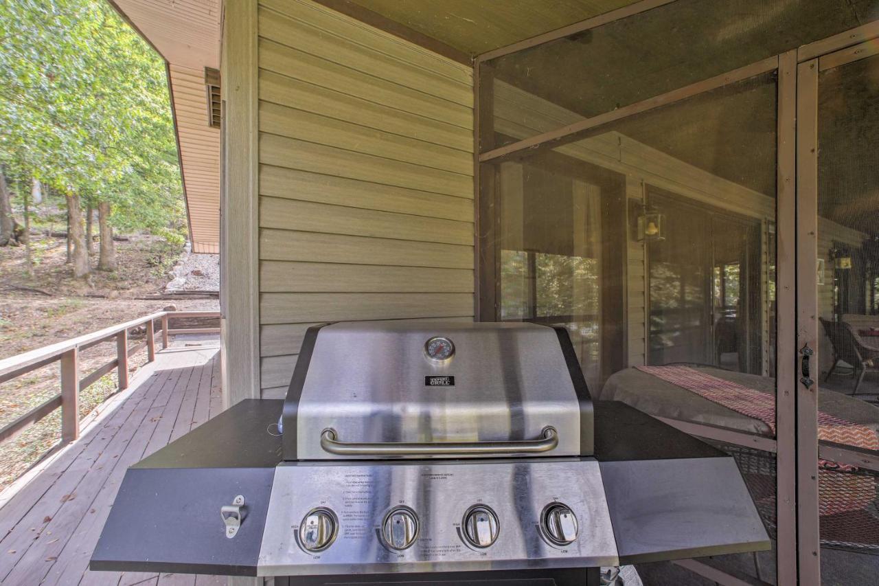 Lakefront Table Rock Home With Fire Pit! Golden Exterior photo